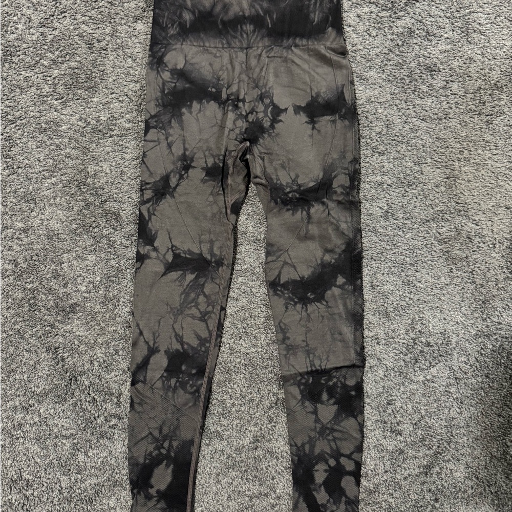 Black Tie-Dye Women's Butt Lifting Leggings